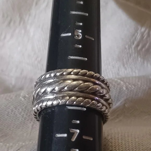 Reve Oval Peridot Ring in Sterling Silver and 14k, Size 6 - Picture 12 of 13